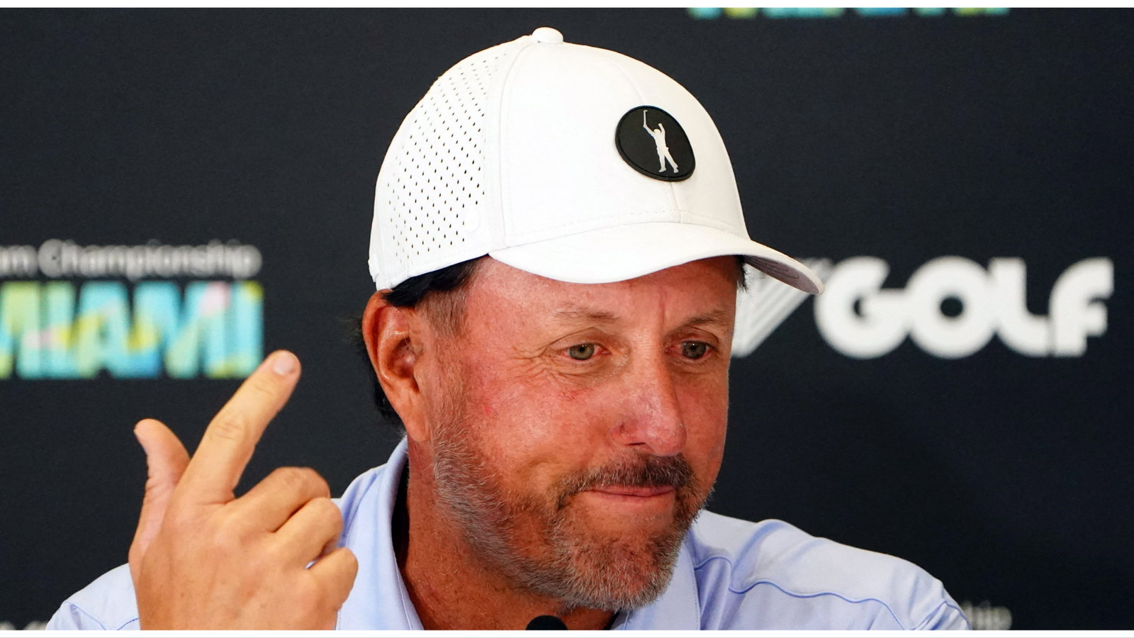 BREAKING: We have found a topic Phil Mickelson doesn't have an opinion on!